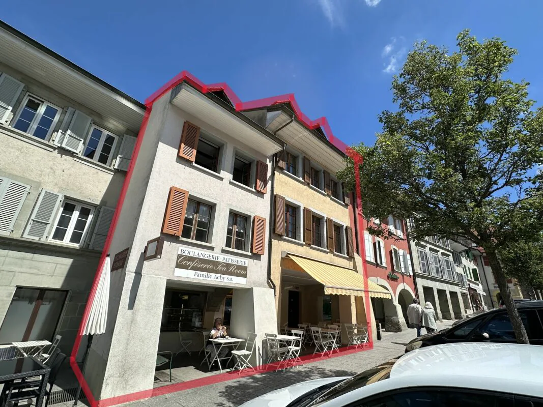 IMMEUBLE LOCATIF AVEC SURFACE COMMERCIALE - WOHN- & GESCHAEFTSLIEGENSCHAFT