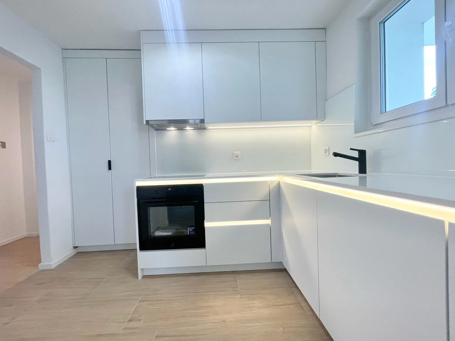Modern 2.5 room apartments with washing machine/tumbler next to Emmencenter