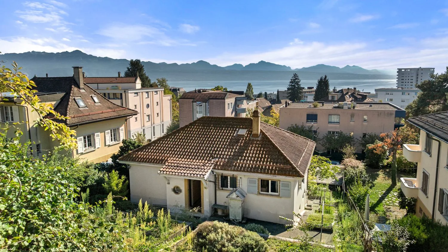 Lausanne Sous-Gare - Individual villa with expansion potential