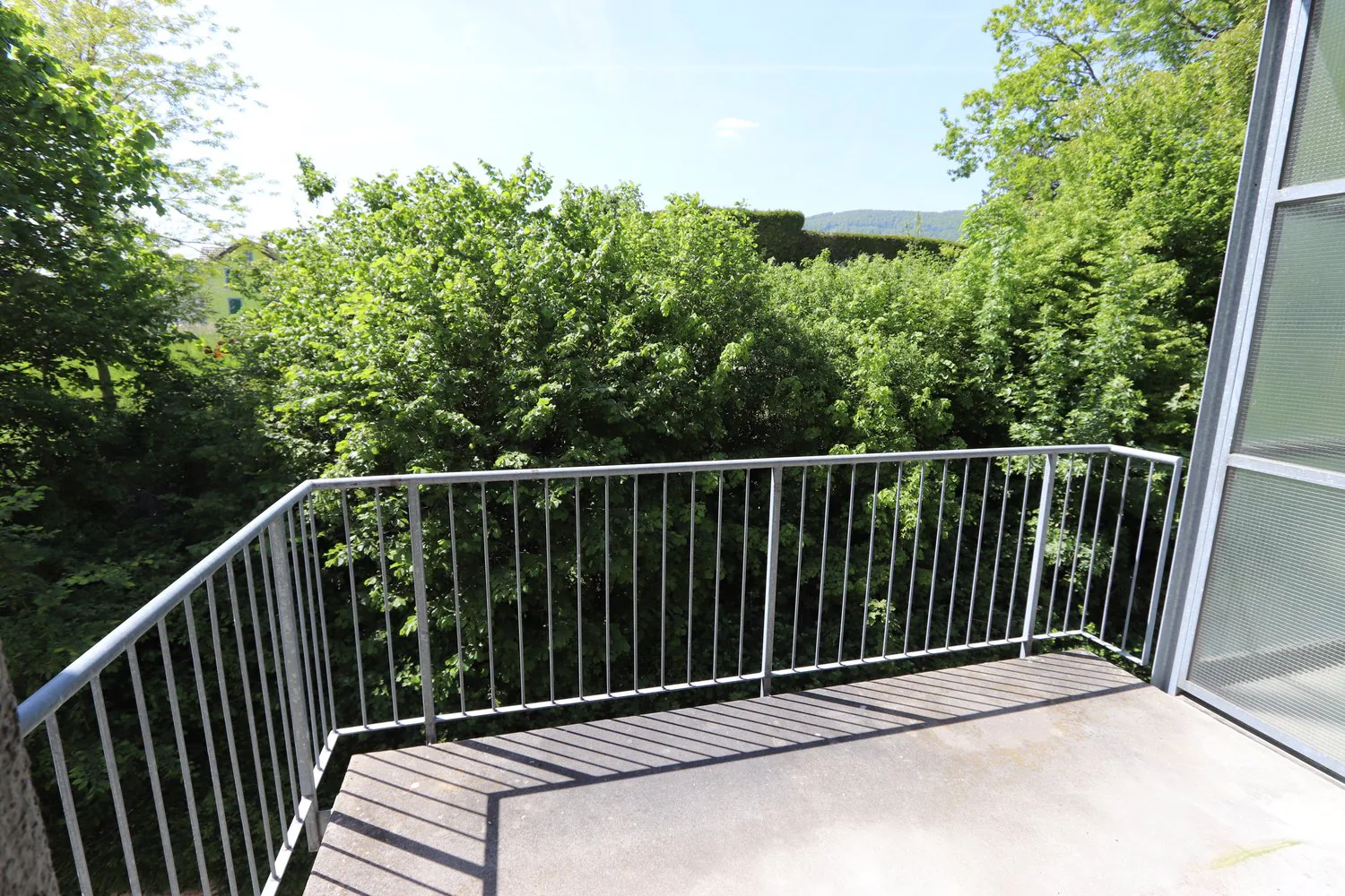 3.5-room apartment on the 2nd floor right, quiet location with balcony