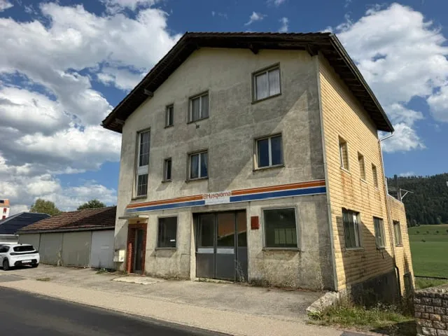 Immeuble mixte résidentiel et commercial 2314 La Sagne/NE