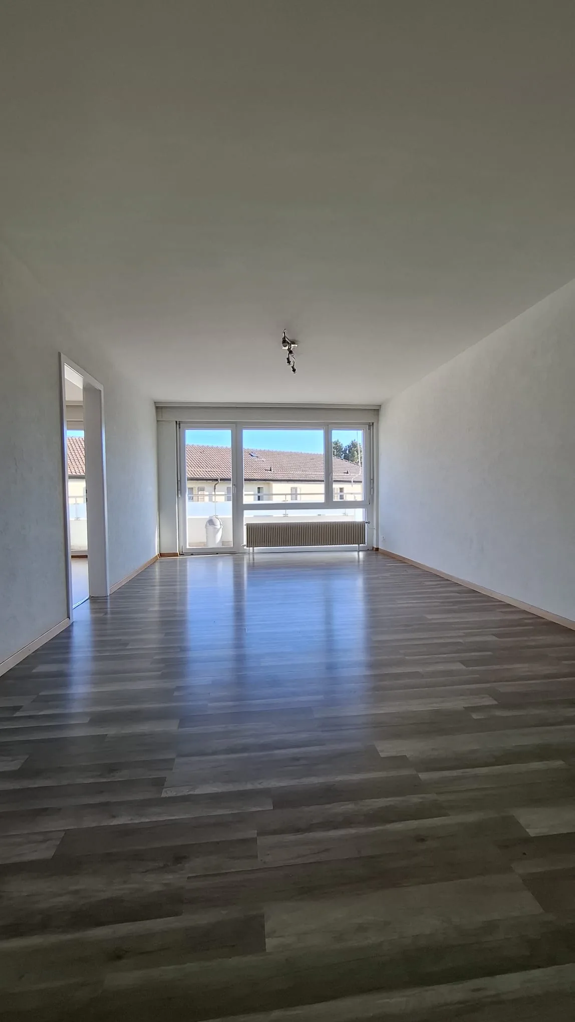 Geräumige 4.5-Zimmer-Wohnung mit Balkon ? Ruhige Umgebung