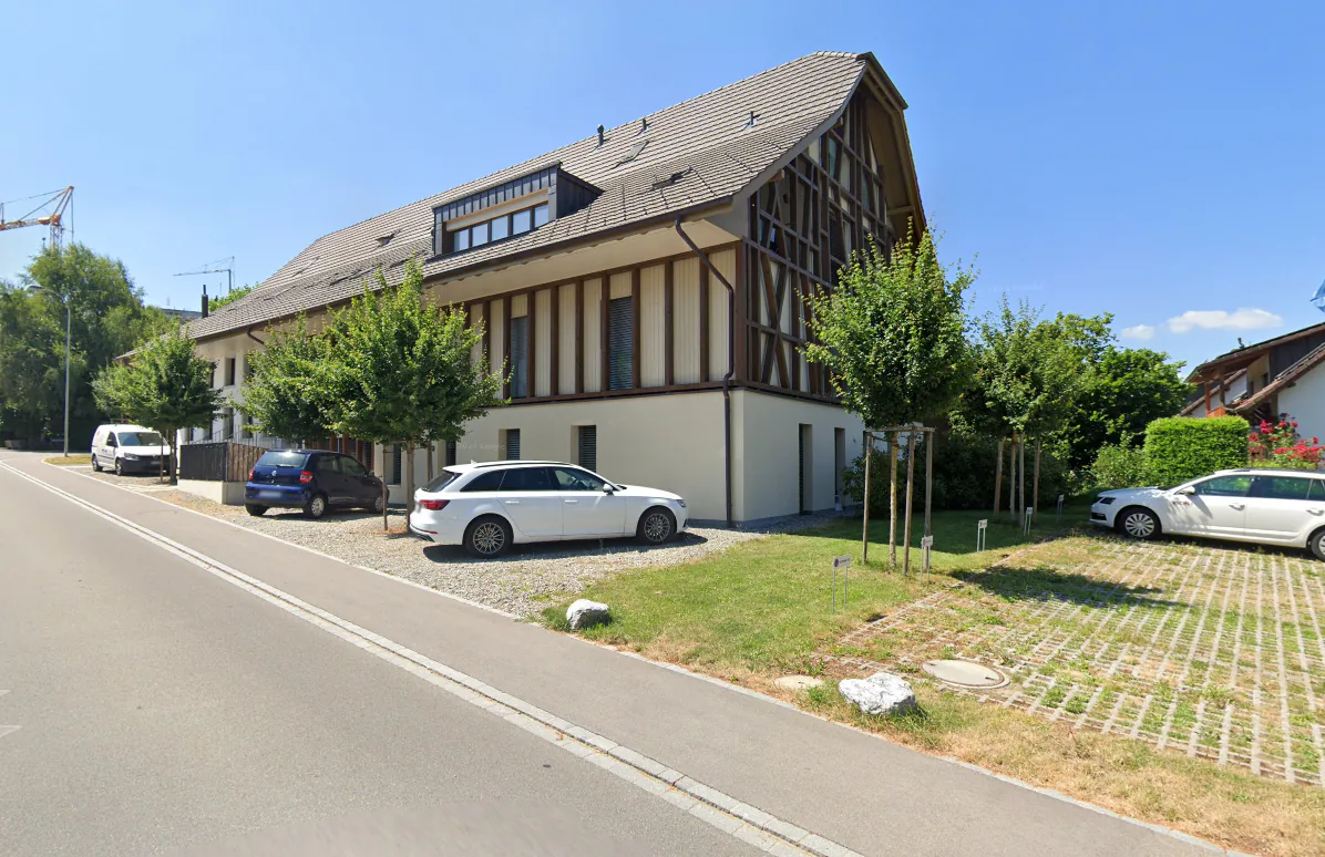 Spacious 5.5-room maisonette apartment with a lot of wood and charm