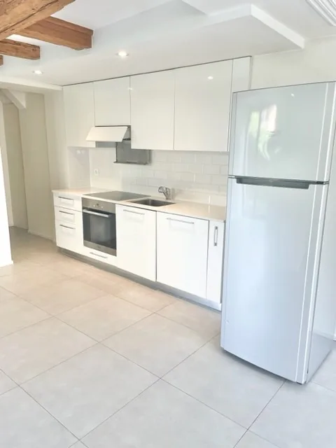 Schönes 2,5-Zimmer-Apartment, sehr gut gelegen