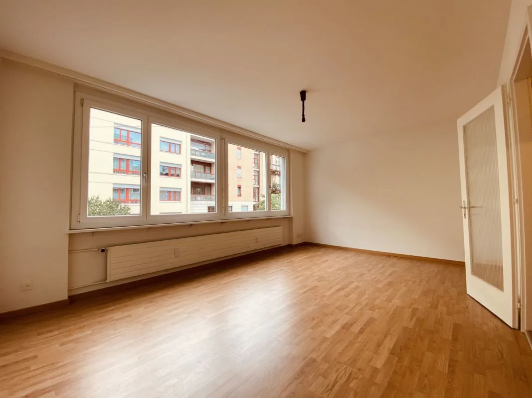 Bright and cozy 1-room apartment with bathroom and kitchen available immediately
