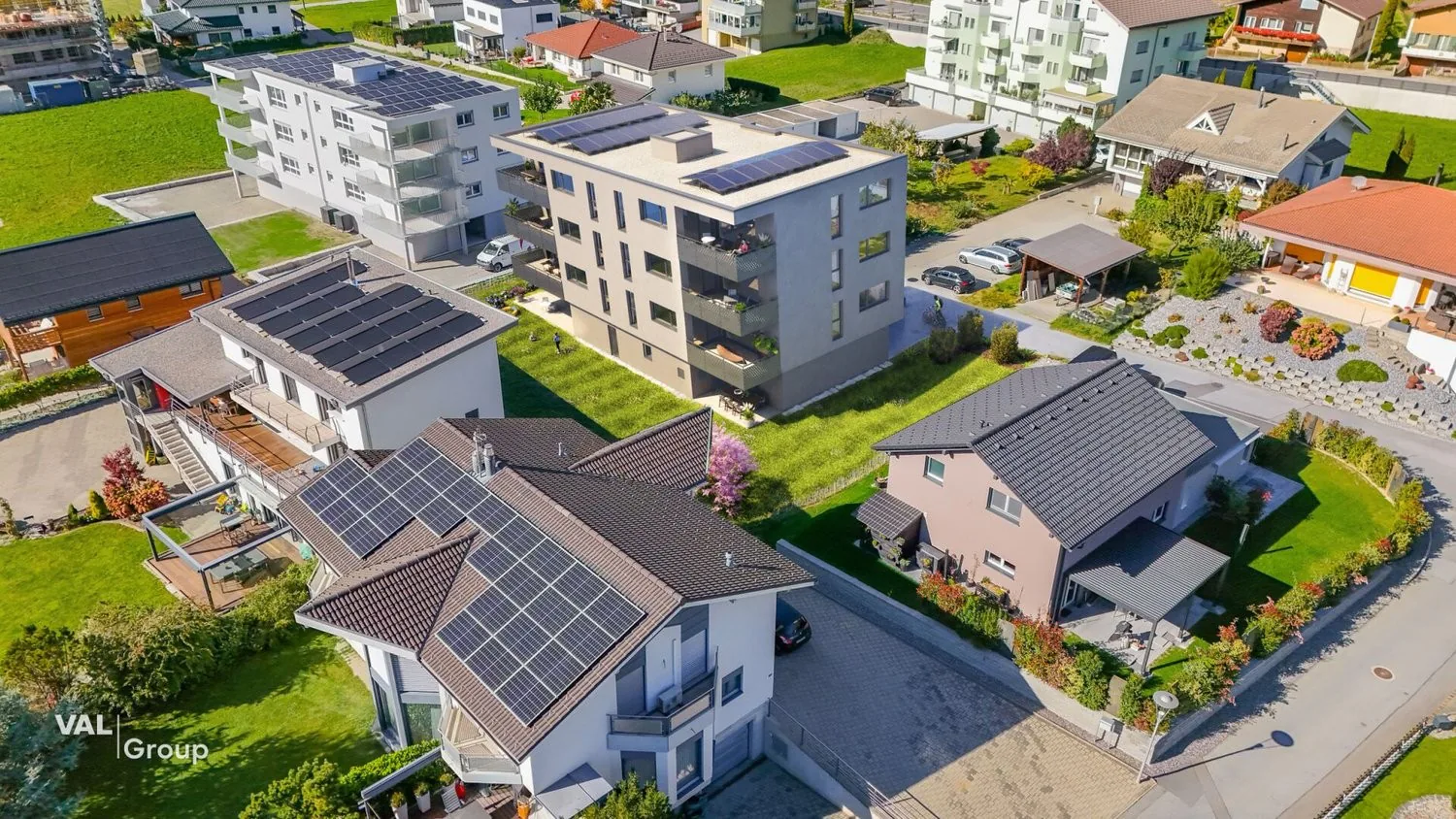 Neubauwohnung, hochwertig und lichtdurchflutet