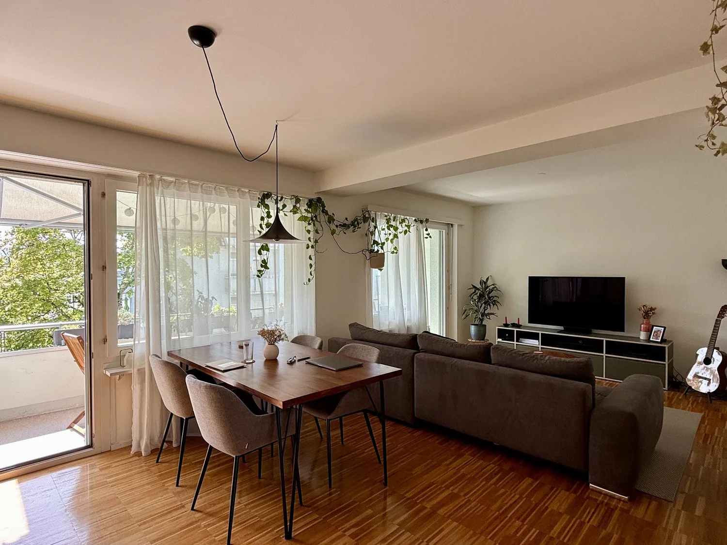 3½ ZI-WOHNUNG IN ZÜRICH - KREIS 7, MÖBLIERT, TEMPORÄR