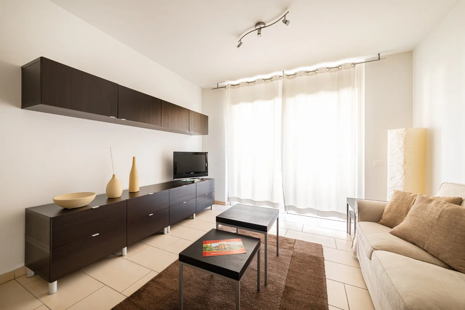 VIGANELLO - AFFITTASI APPARTAMENTO 3.5 LOCALI CON TERRAZZO (Rif. A63)