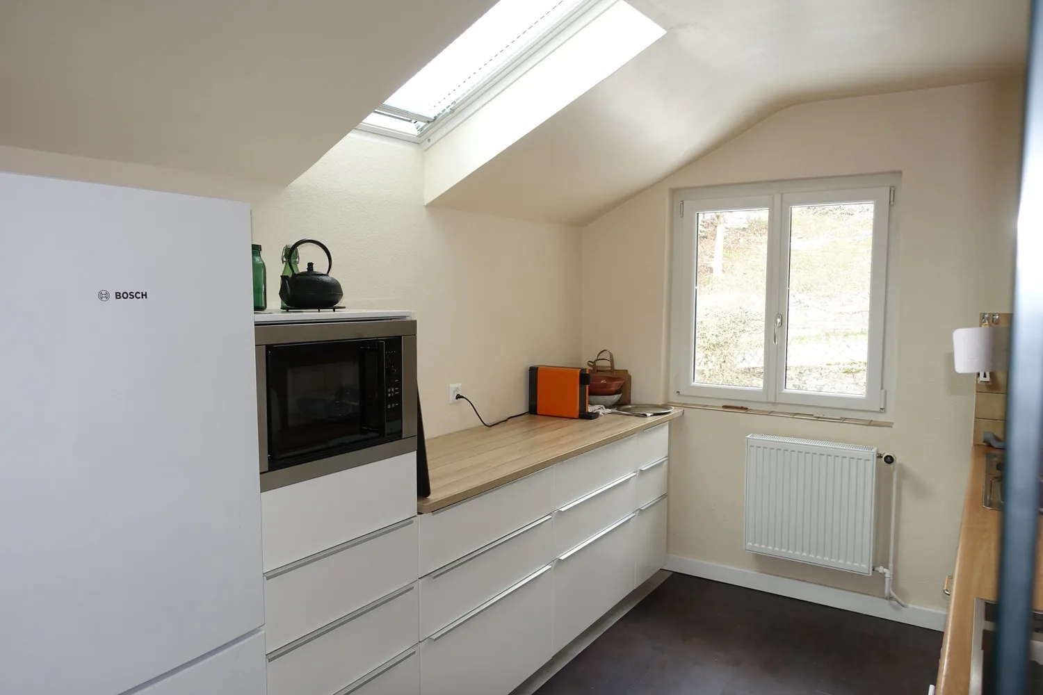 3.5 rooms with all comforts in a small house with spacious communal garden