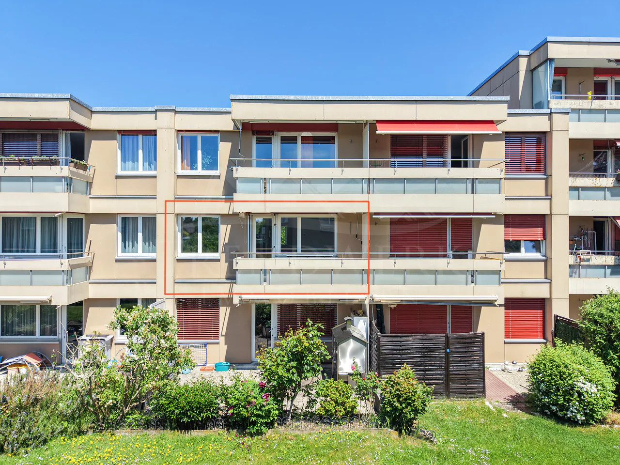 Helle 4.5-Zimmer-Wohnung in Münchenbuchsee