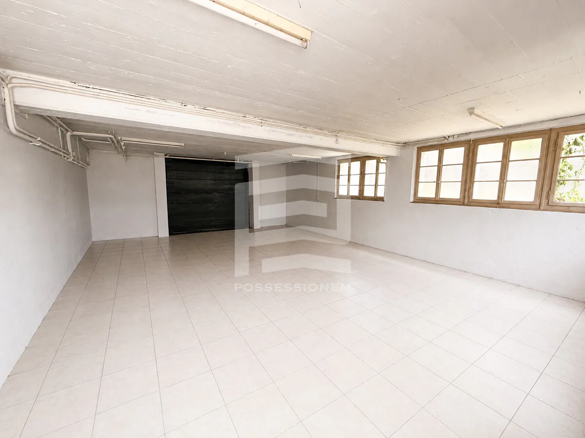 Espace de stockage/industriel à louer dans un emplacement central à Herzogenbuchsee