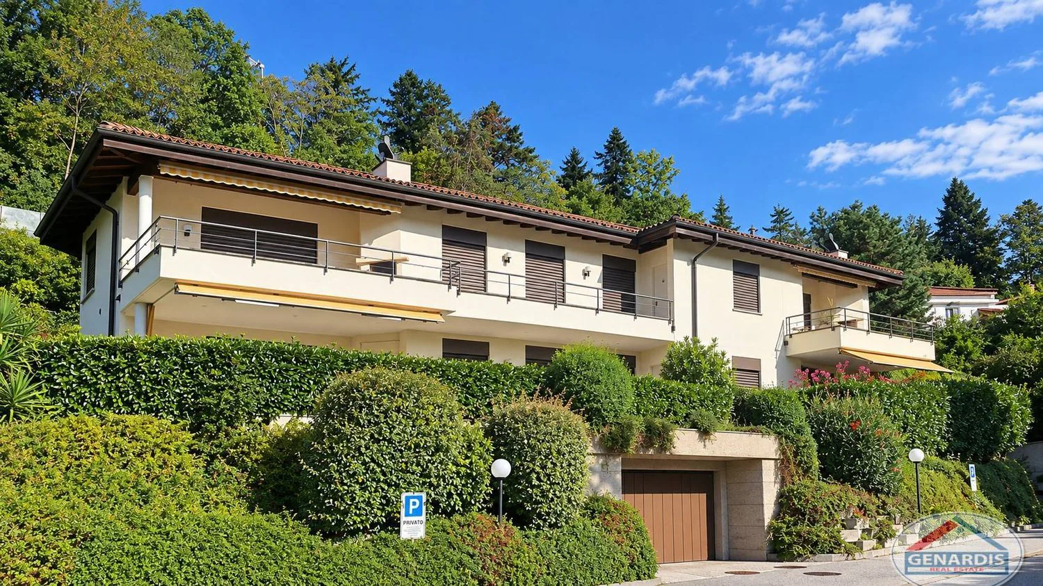 Comfortable Apartment - 3.5 Room Duplex in Lugano – Bright and Quiet