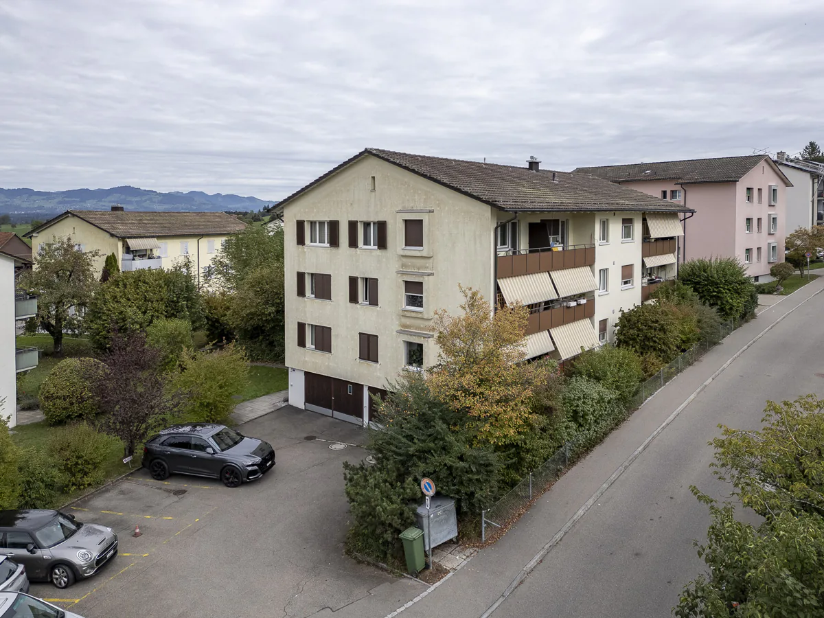 Maison de plusieurs familles charmante avec 9 unités d'habitation