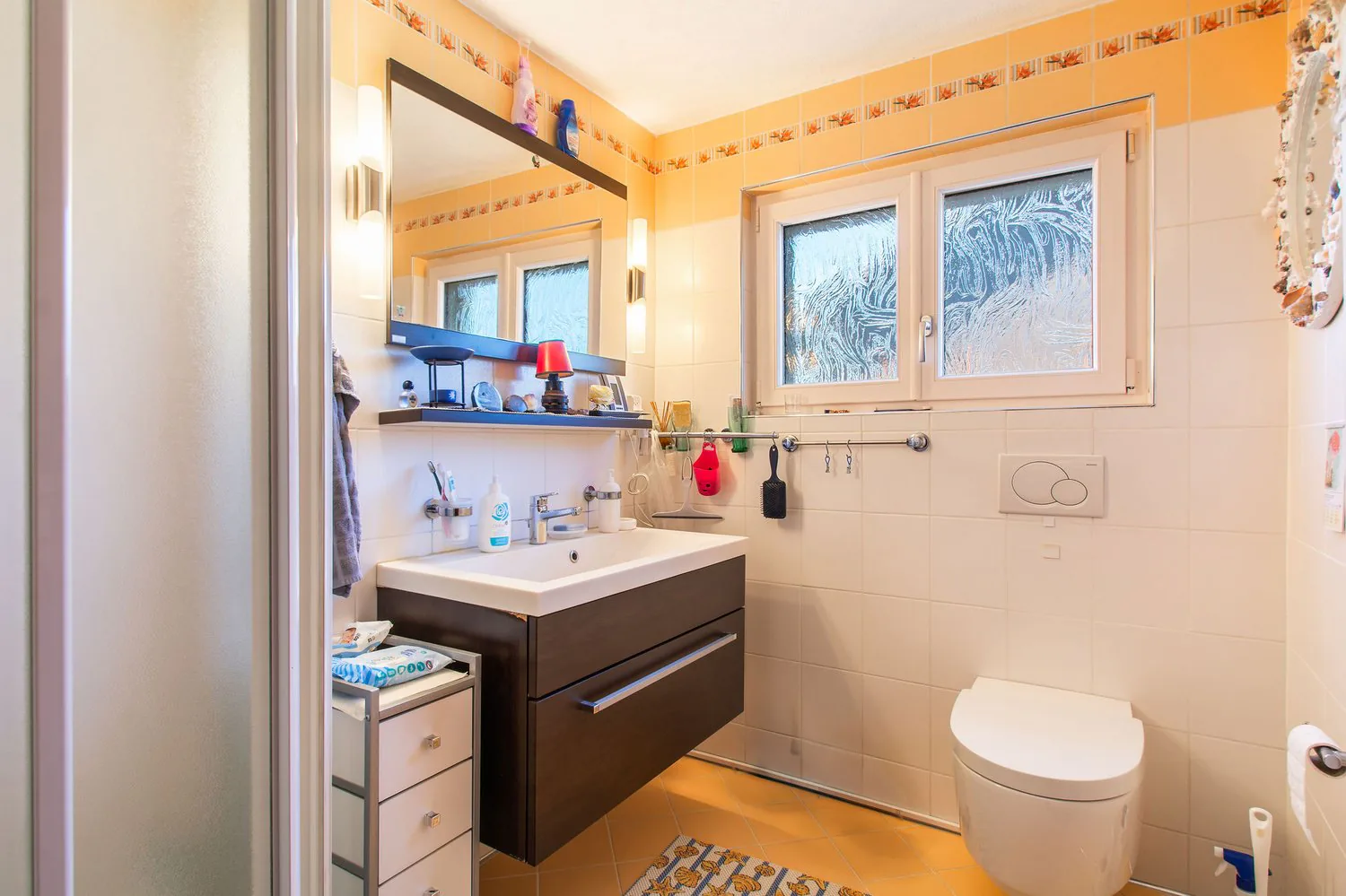 Spacious single-family house with 10 rooms in Lugnez