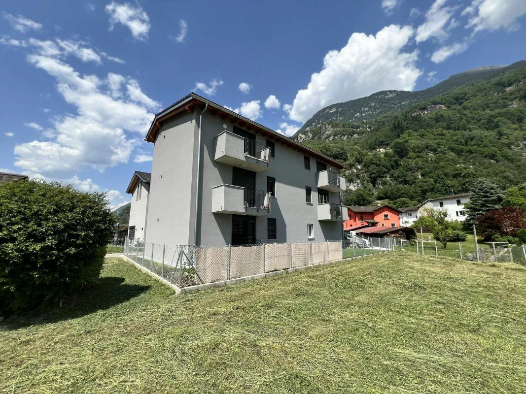Palazzina di 5 appartamenti da 2.5 locali