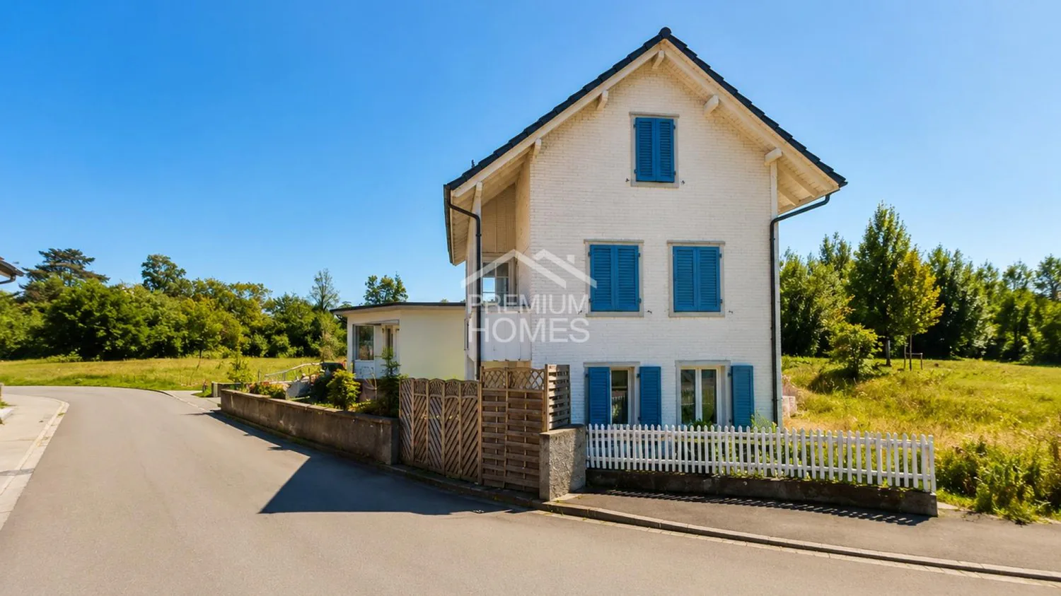 Vielseitiges Mehrgenerationenhaus mit Potenzial in Toplage