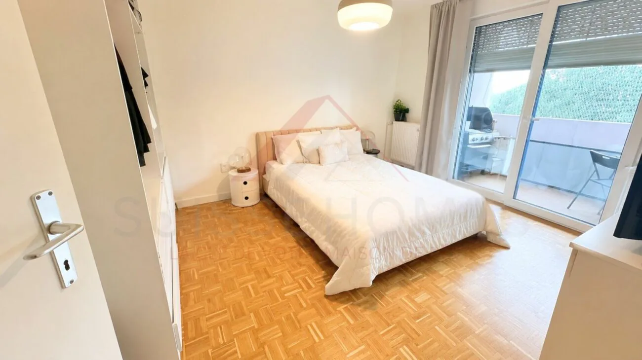 Der Charme der Stadt, der Komfort des Neuen - 2,5 Zimmer renoviert im Herzen von Freiburg