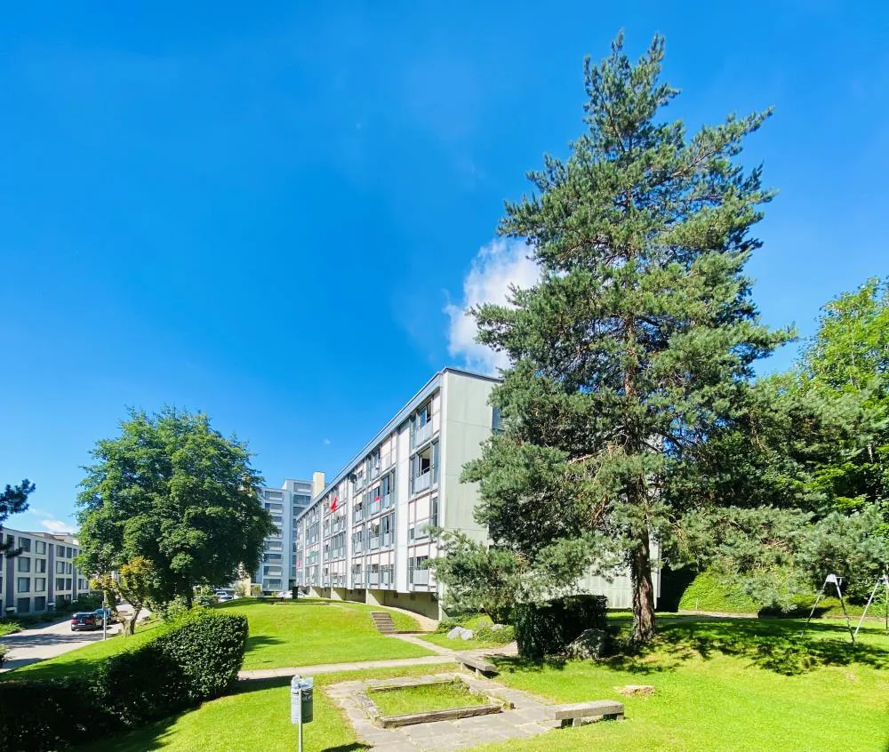 Appartement charmant avec balcon et vue