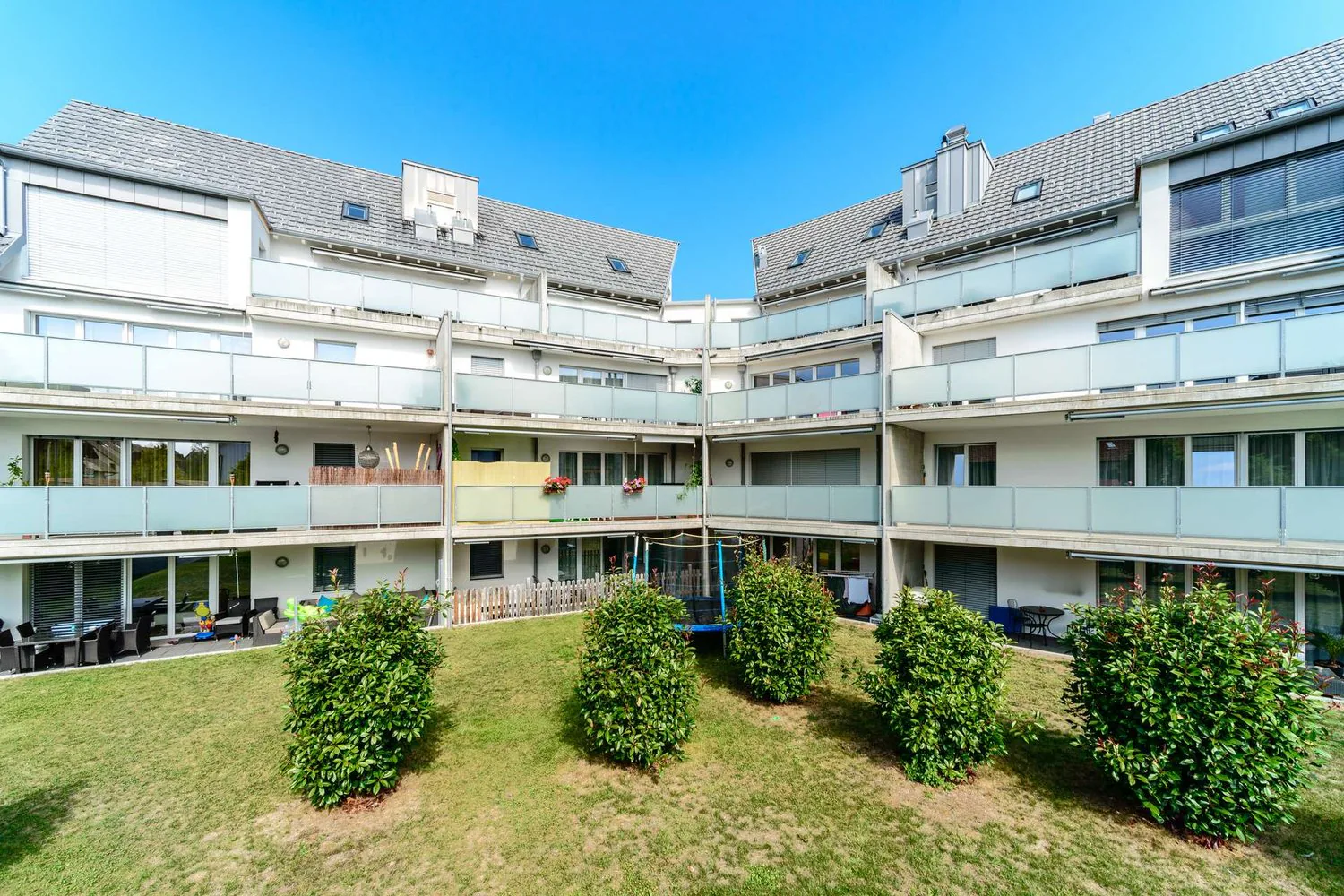 Bright and spacious 4.5-room apartment