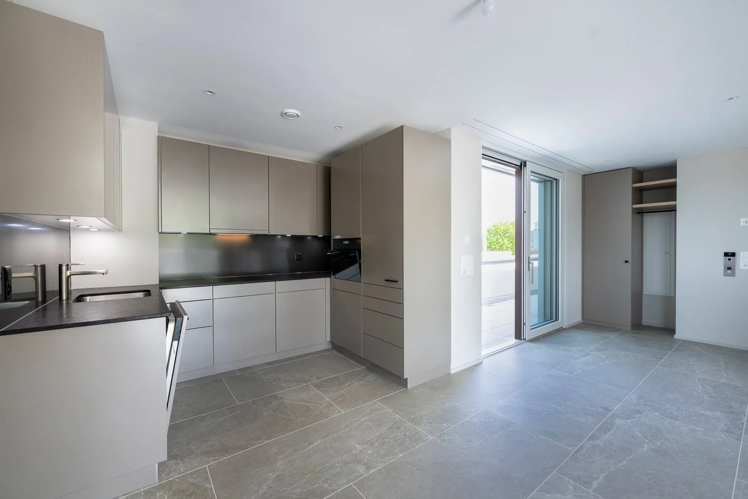 Neubau Saatlenstrasse Zürich Ihre neue 2.5 Zimmer-Wohnung