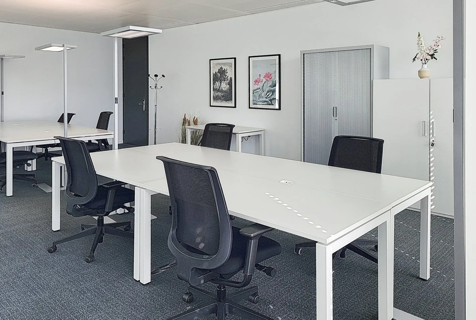 Office space for 25 in Spaces The Circle 6