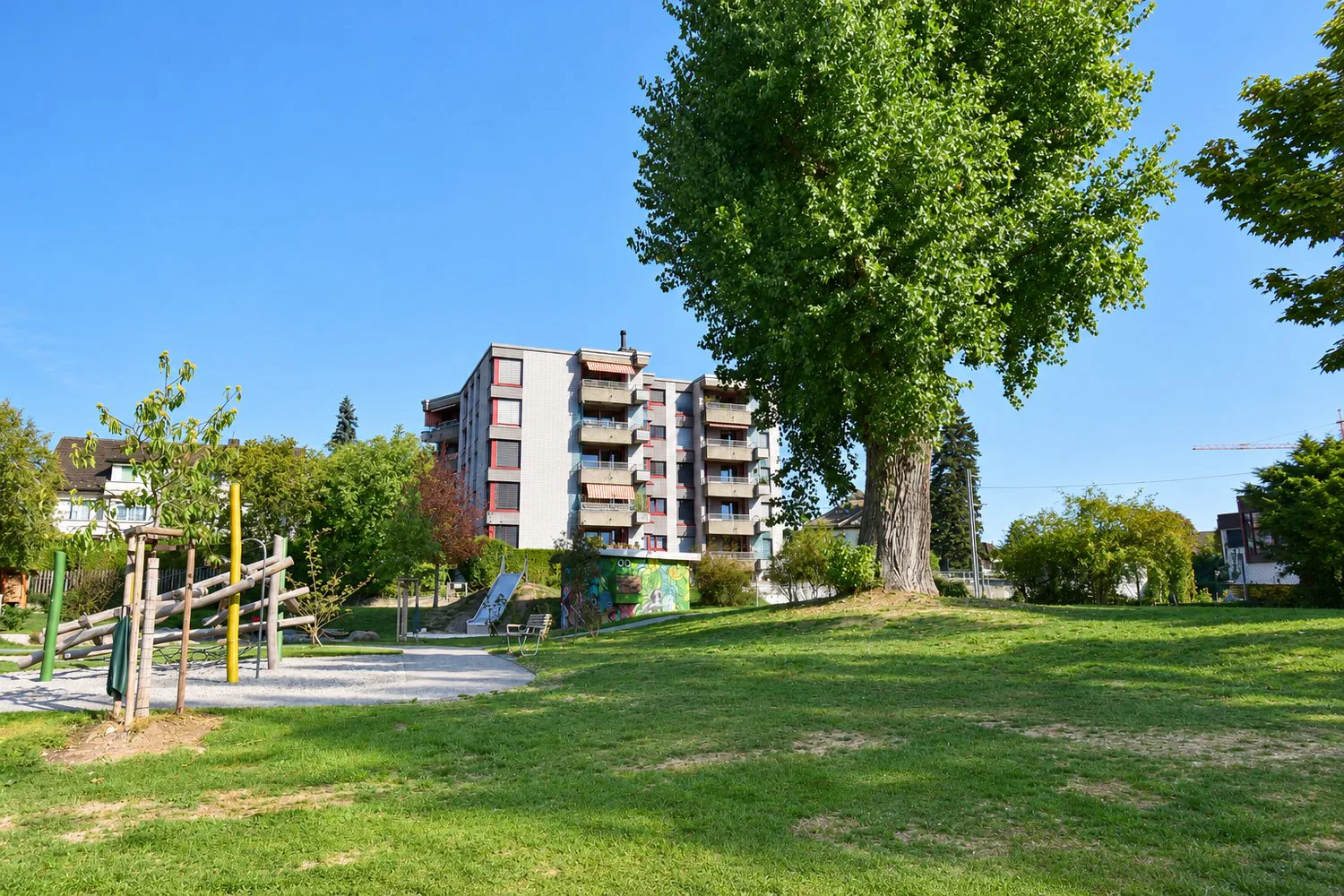 Appartement lumineux 3.5 pièces avec balcon sud