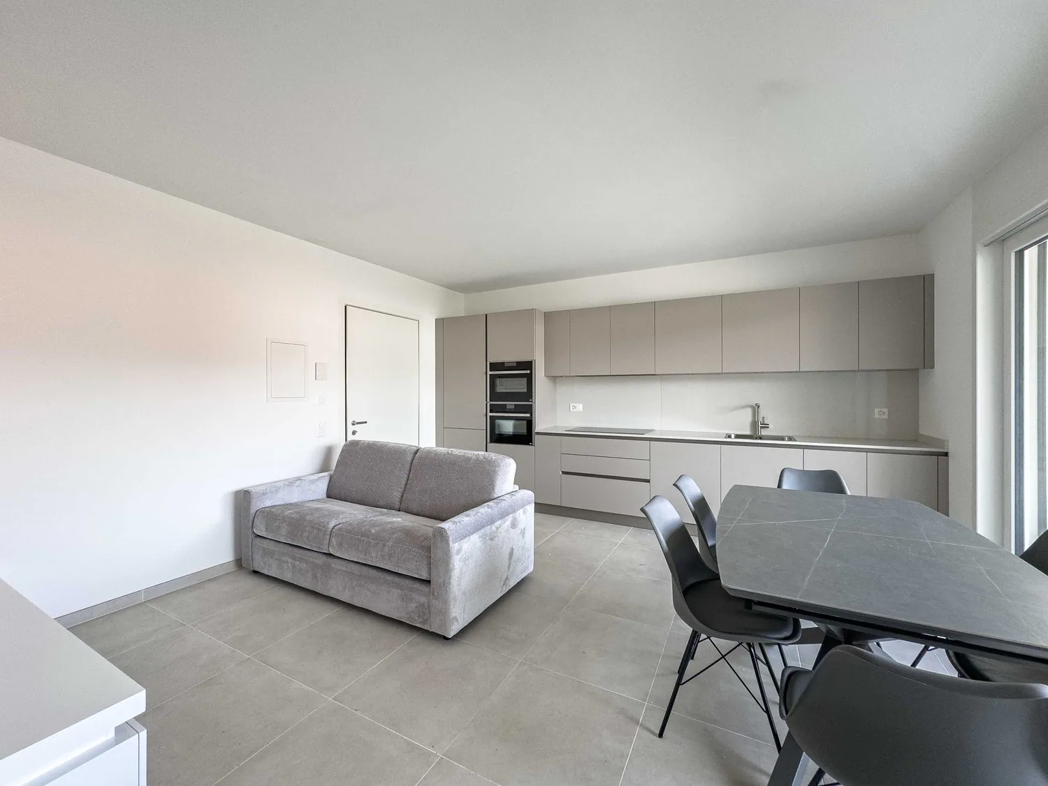 New 3.5 rooms for rent in Genestrerio