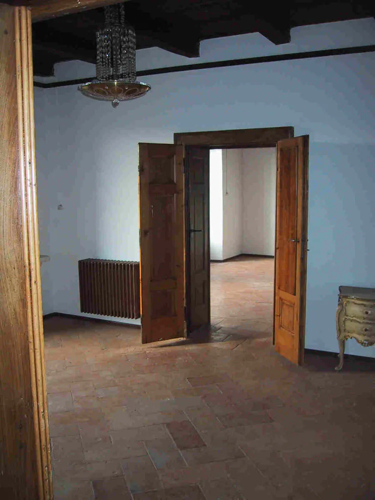 GRAVESANO IN VILLA D'EPOCA GRANDE ATTICO