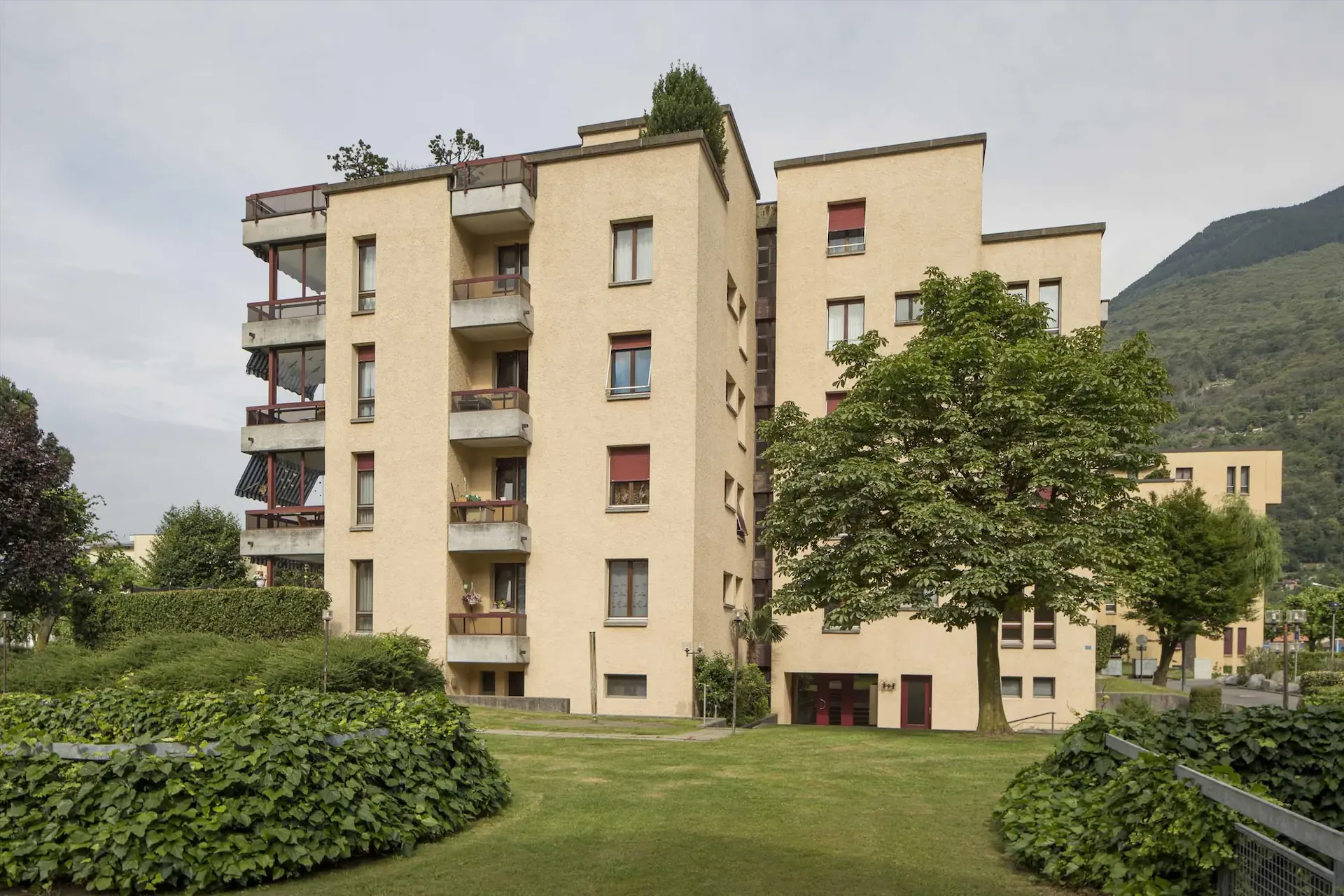 3,5 Lokale in strategischer Zone, erste Nettomiete kostenlos!