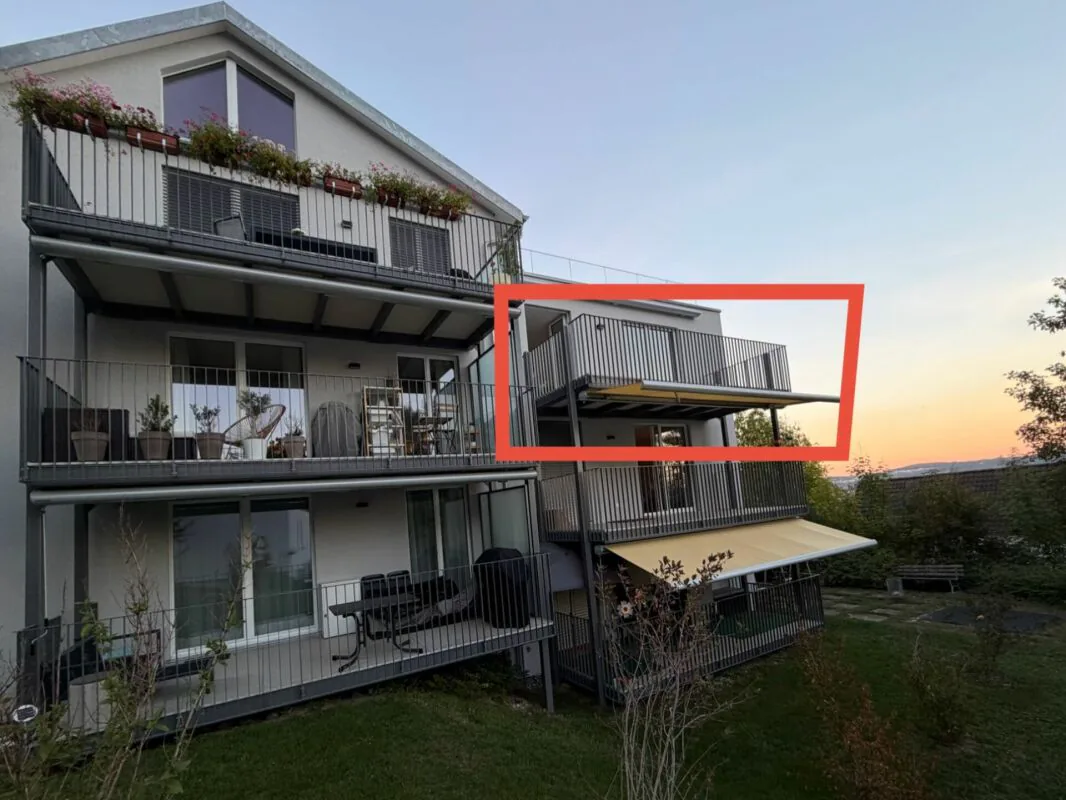 Occupazione esclusiva in prima con panorama alpino
