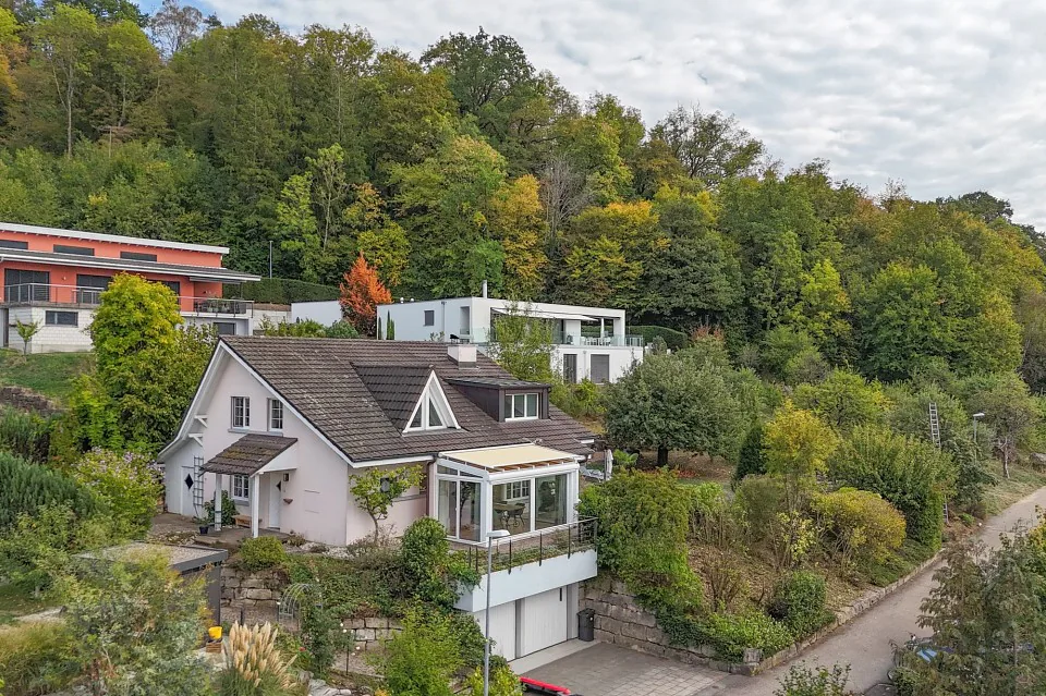 Spacieuse maison de famille 5.5 pièces avec jardin et beaucoup d'intimité