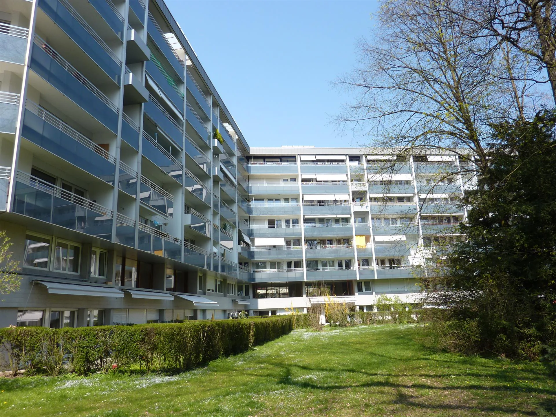 Bel appartement de 4 pièces dans le quartier de Chêne-Bourg !