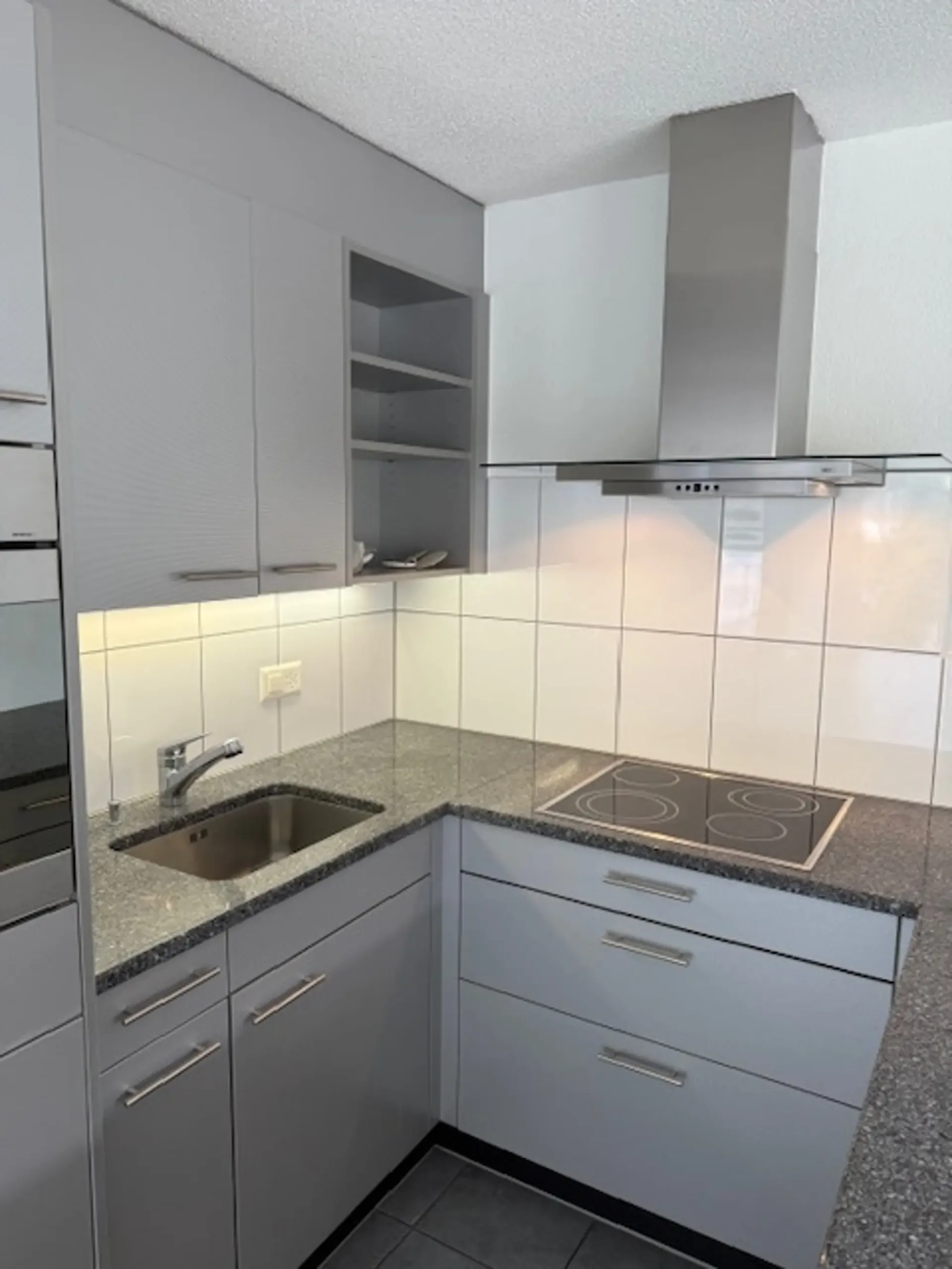 Bright 4.5-room apartment with balcony and beautiful view in Toffen
