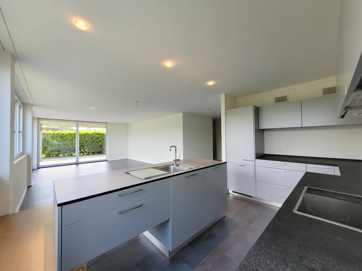 4.5 room apartment on the ground floor with garden seating