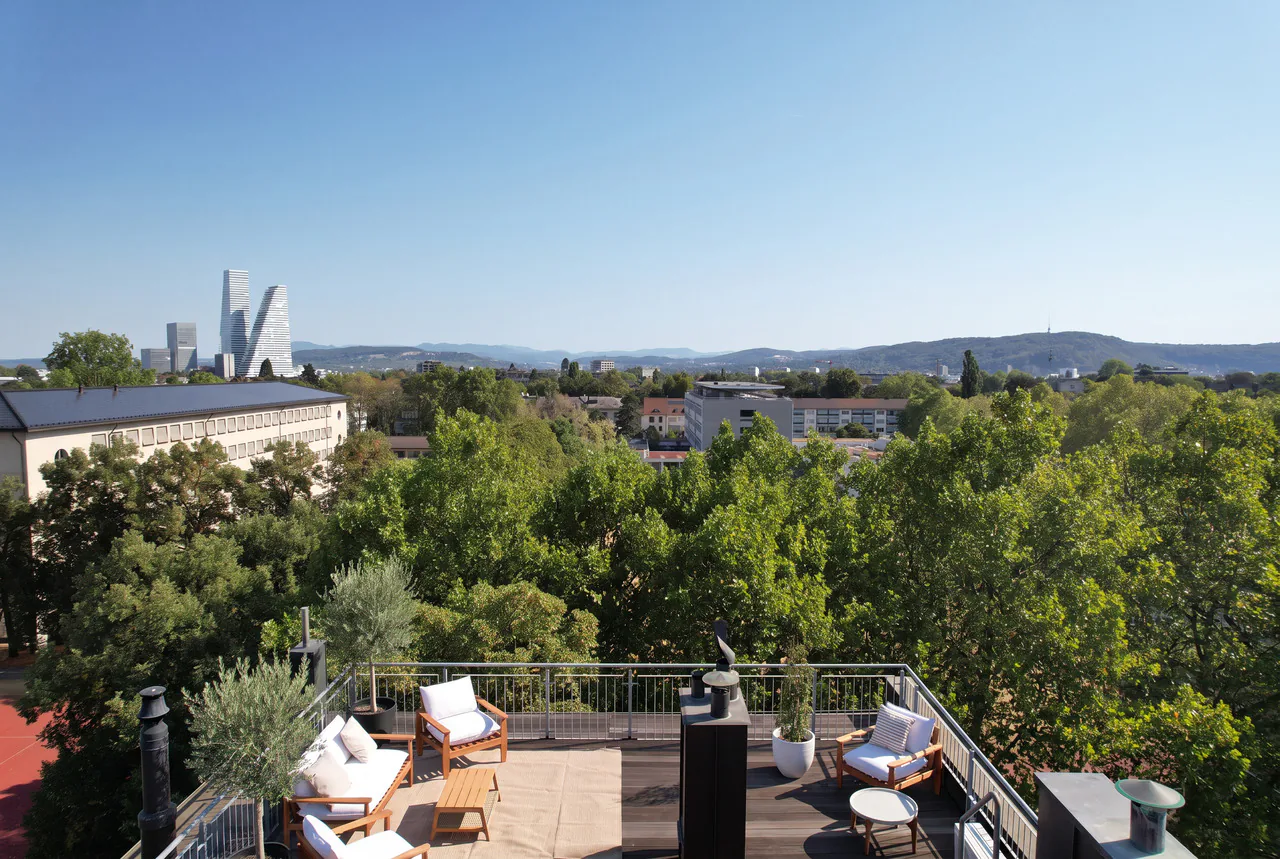 ROOFTOP. DESIGN. RETREAT.