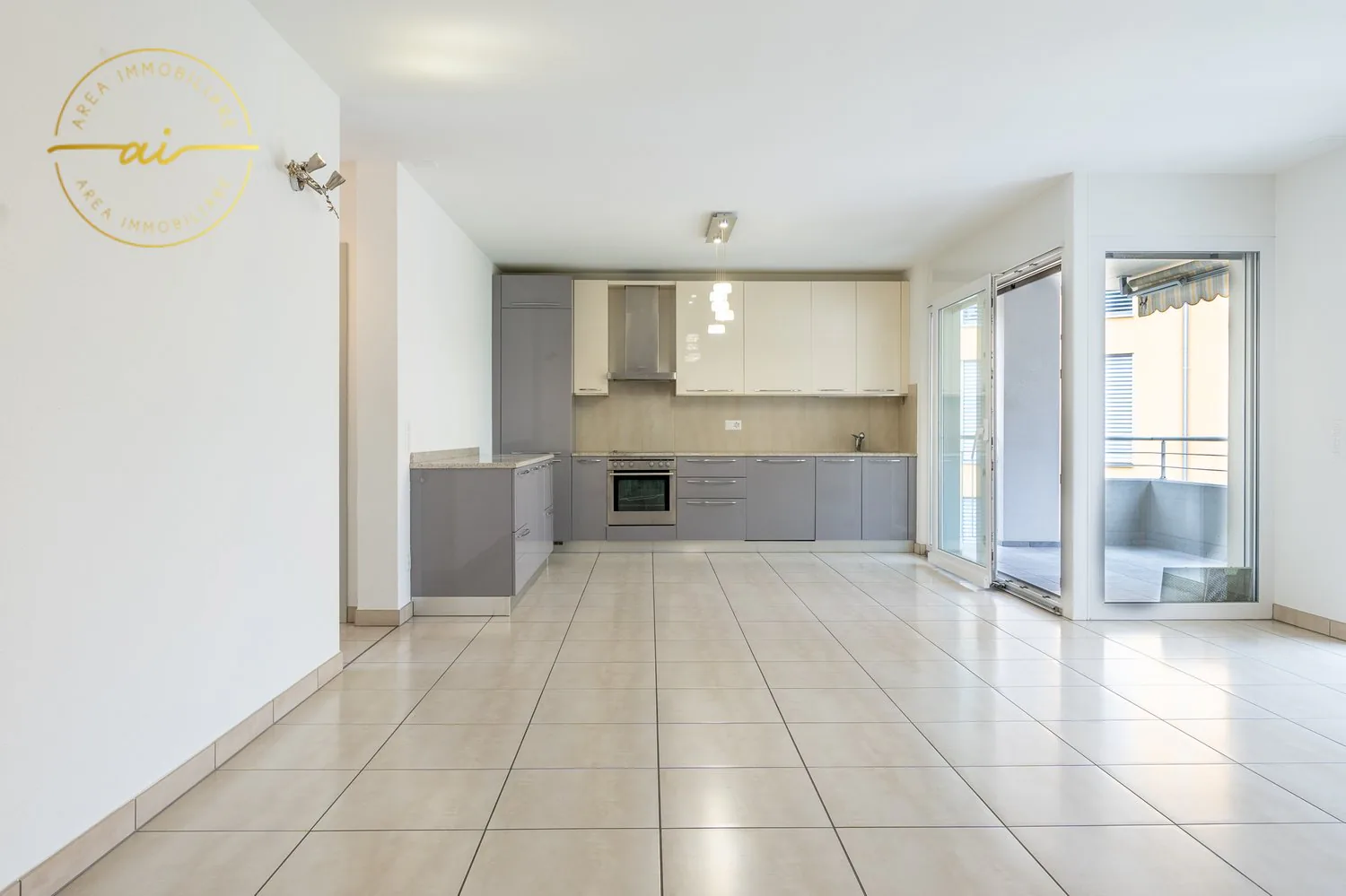 Helles 4.5-Zimmer-Apartment in Castel San Pietro