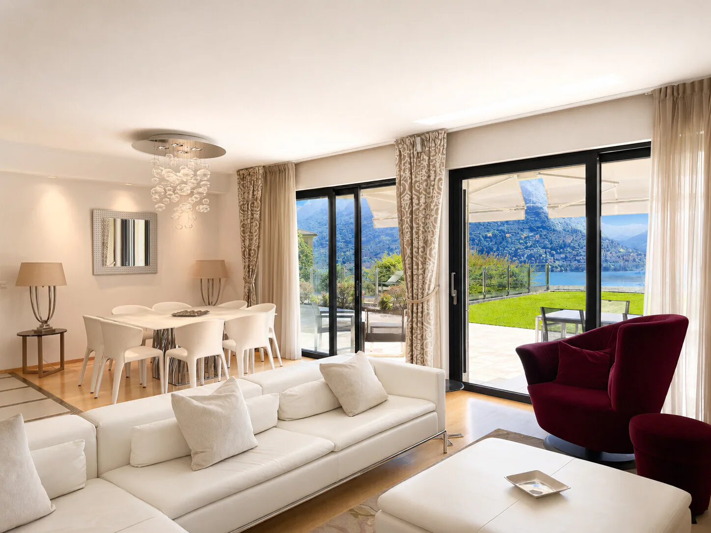 DUPLEX 4.5 MIT SEEBLICK IN COLLINA D'ORO, ZWEI SCHRITE VON TASIS