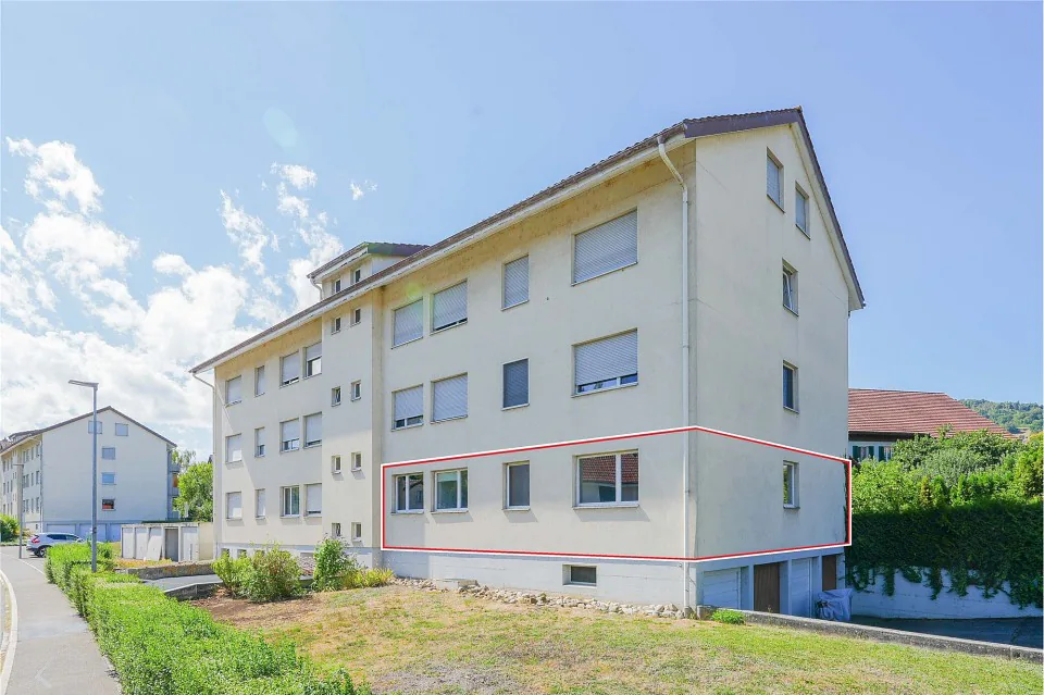L'Opportunité ! Appartement de 4,5 pièces avec jardin et pièces annexes