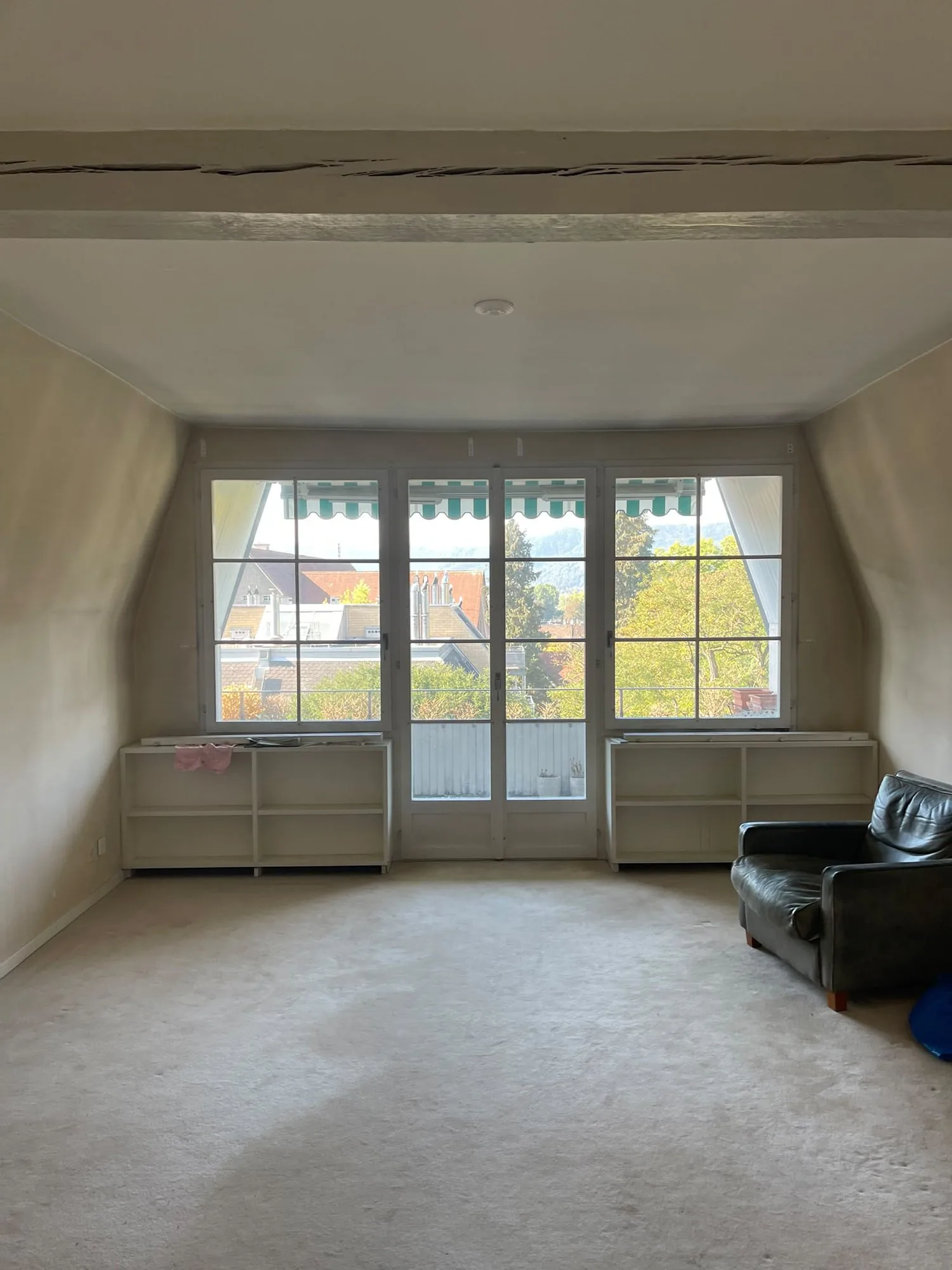 Charming 4-room apartment in popular Seefeld, limited until 31.03.2027