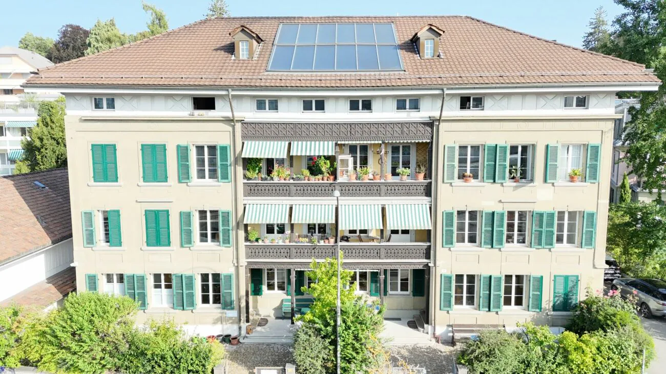 Renovated old building apartment in the heart of Bern