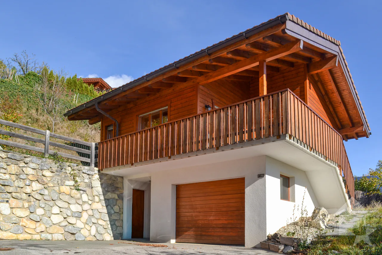 Prächtiges Chalet mit 5,5 Zimmern, 174 m², Blick auf die Alpen