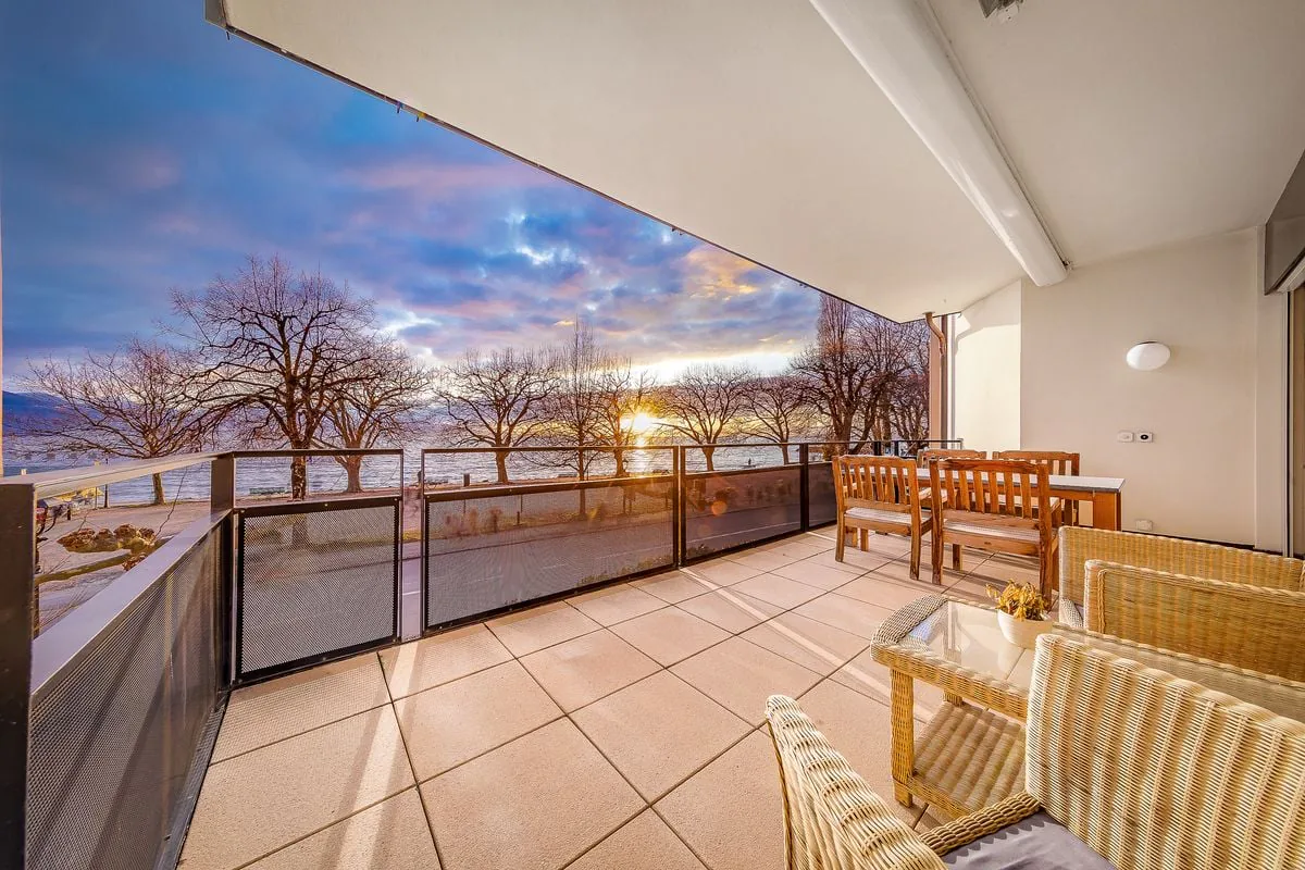 Appartamento di lusso con vista lago nel cuore di Lutry