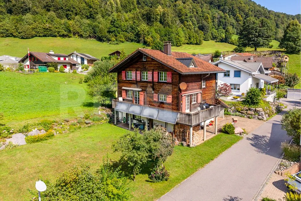 6½-room single-family house with spacious plot