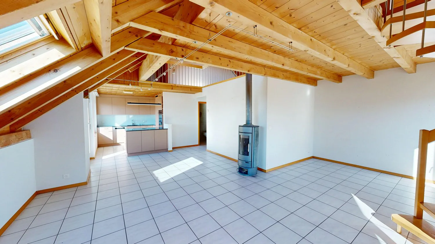 Charming Maisonette Apartment in Schüpfen – bright, quiet, and family-friendly