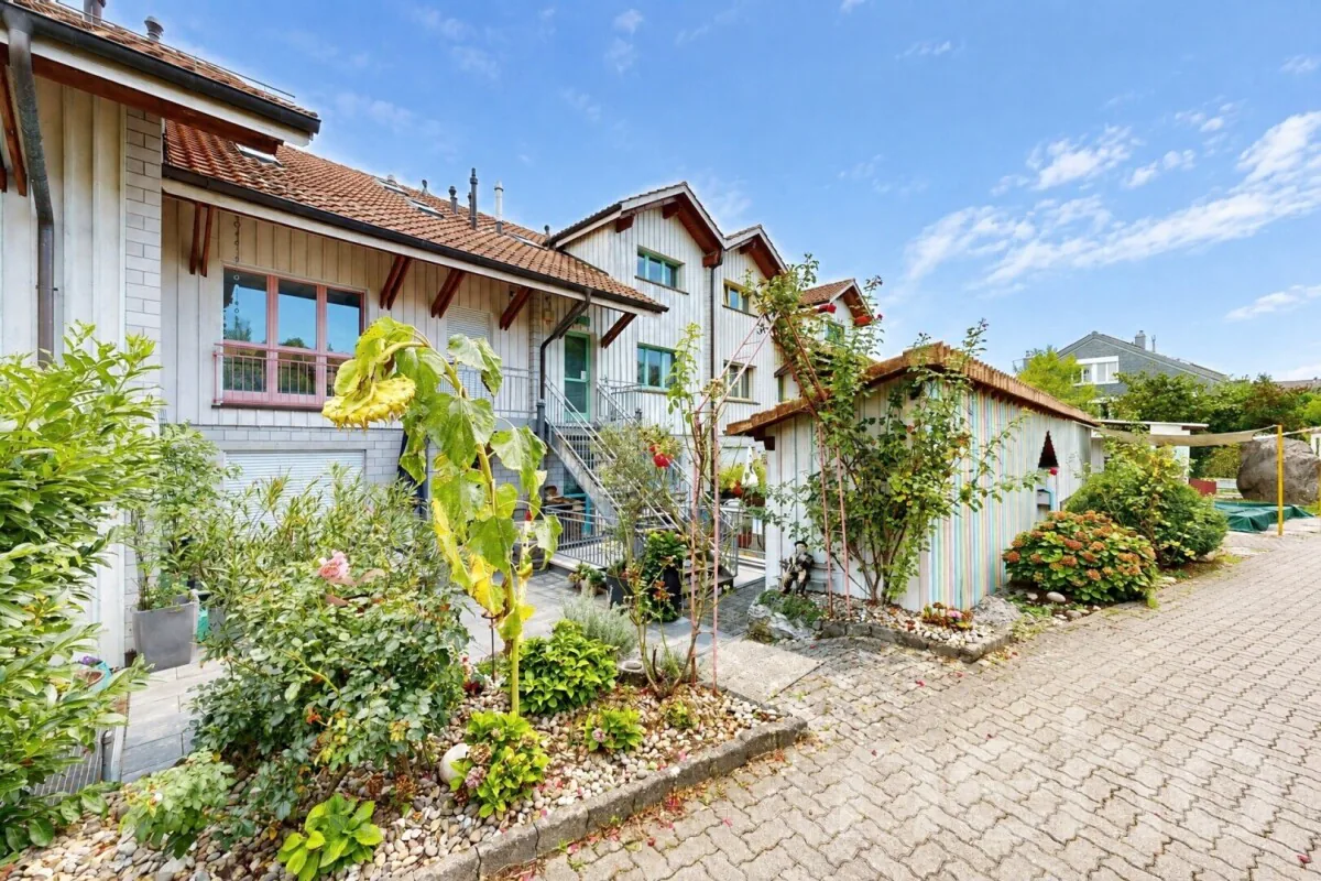 Appartement duplex 4 pièces avec terrasse et cheminée