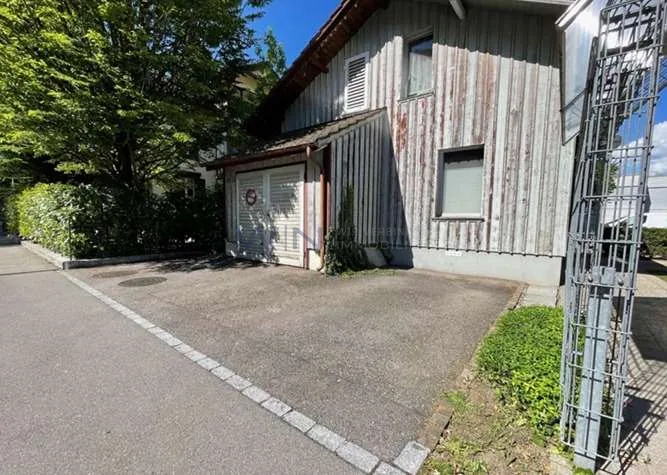 Convenient & central: Your new car parking space
