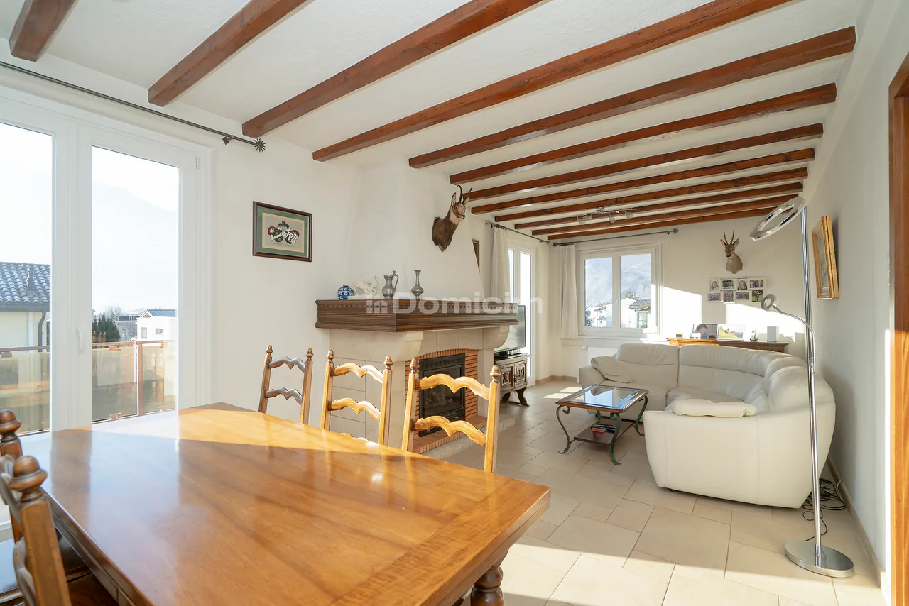 Haus mit 4.5 Zimmern, Garten und schöner Terrasse