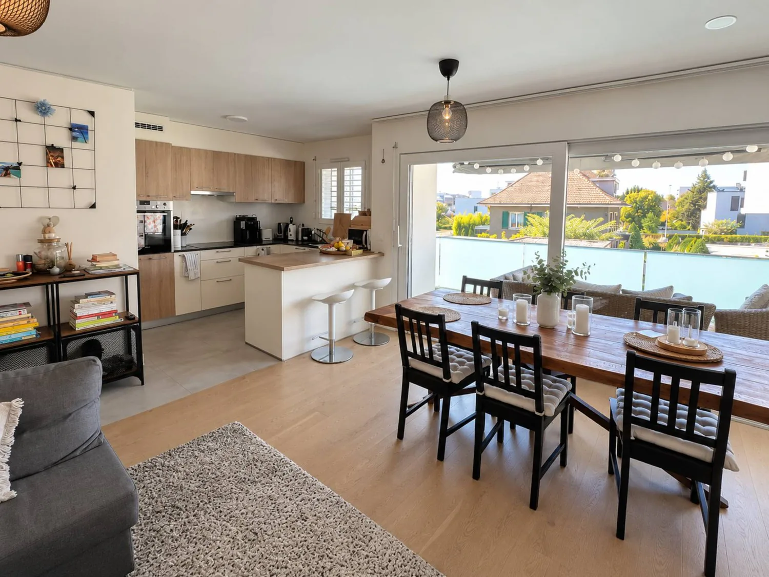 3.5 room contemporary apartment with balcony in Nyon