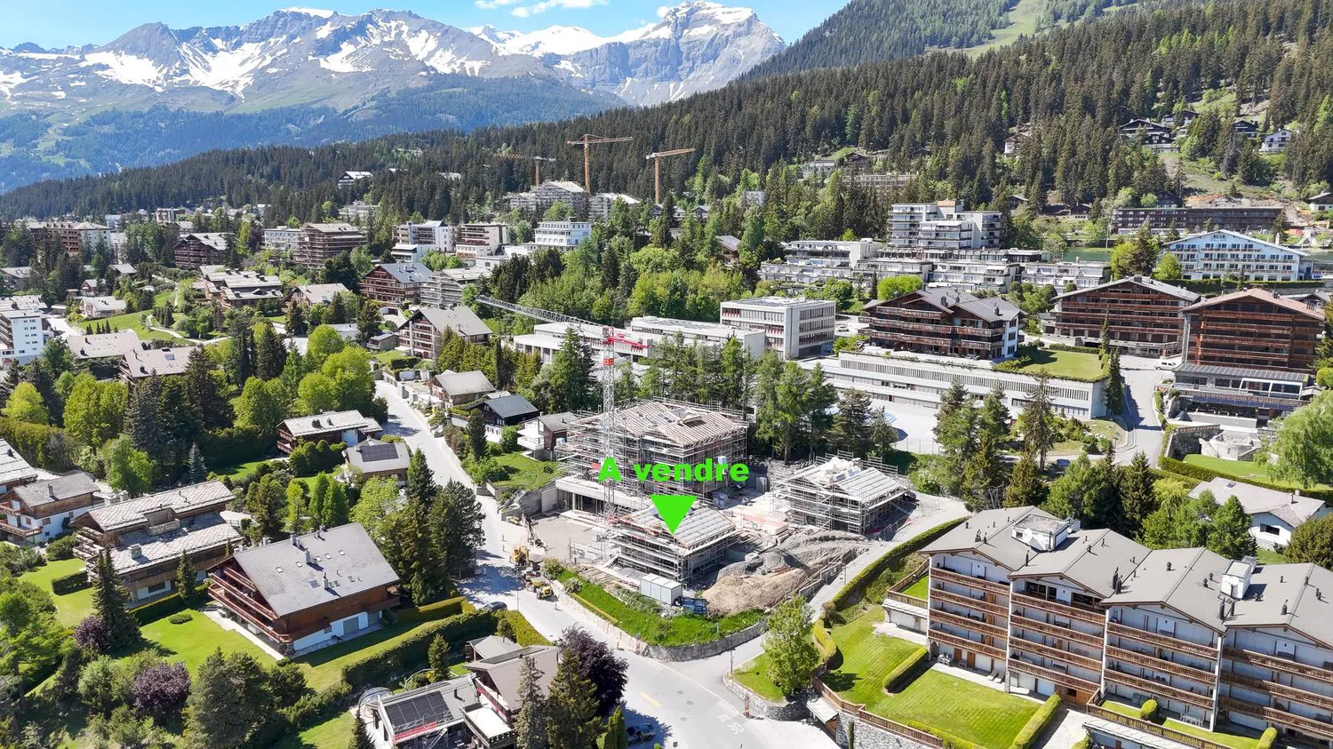 Au Centre de Crans-Montana, Chalet de 6,5 pièces de haut stantding