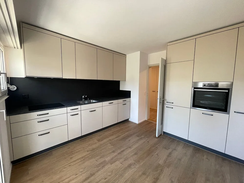 Renovated apartment in a beautiful Solothurn suburb
